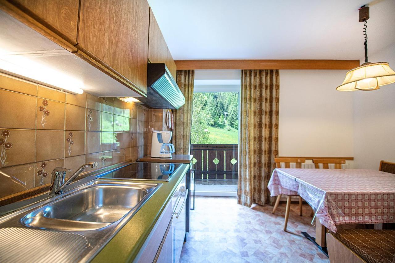 Apartments Jasmin Selva di Val Gardena Bagian luar foto